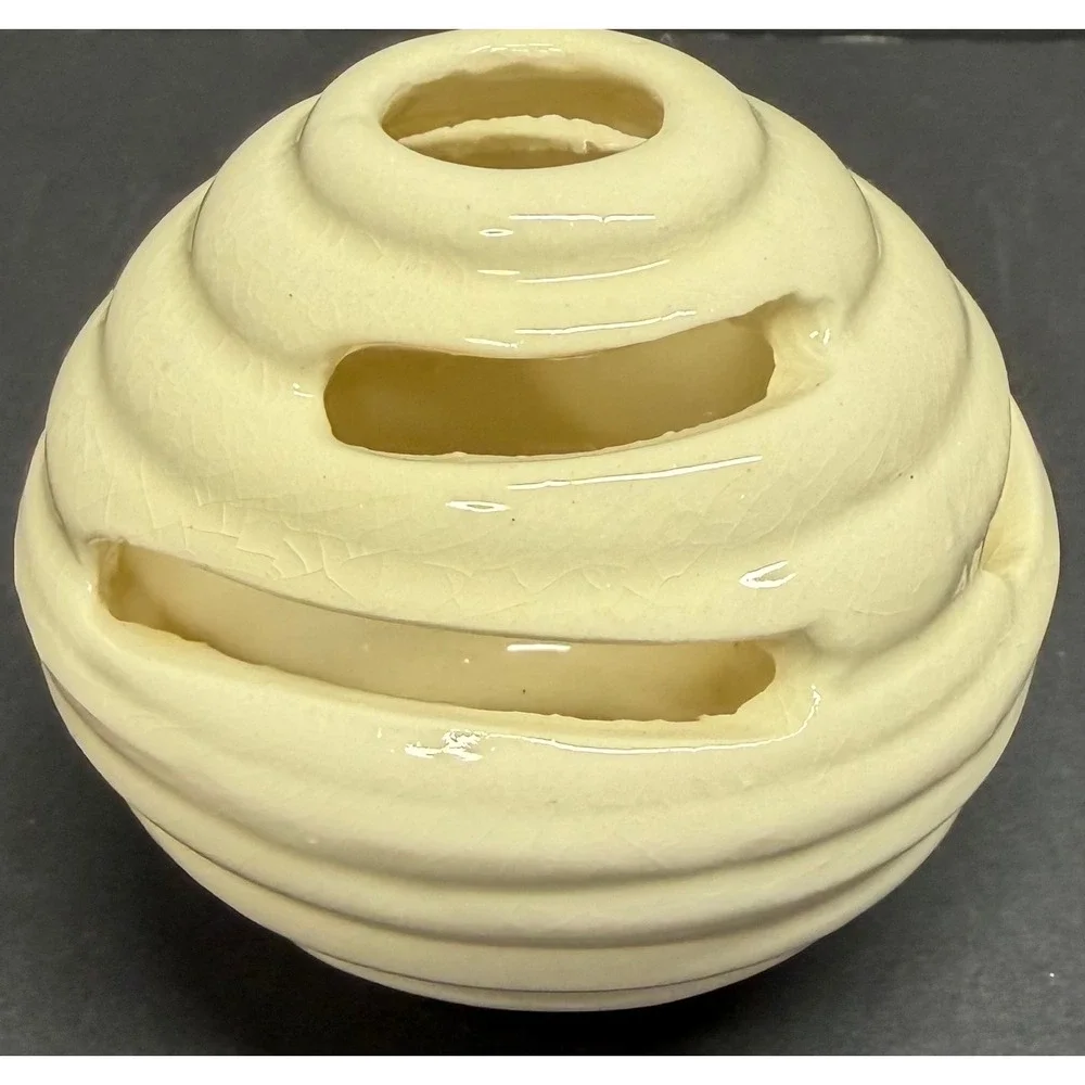 Vintage‎ Red Wing Pottery Beehive Flower Frog Ivory Cream Ceramic Art Pottery